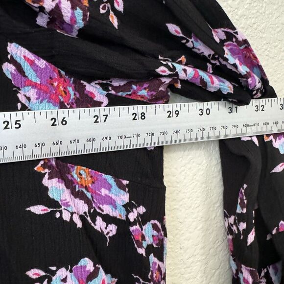 Lane Bryant Blouse Top Womens Size 22 Floral Flare Sleeve Hem Black Pink - Picture 6 of 10